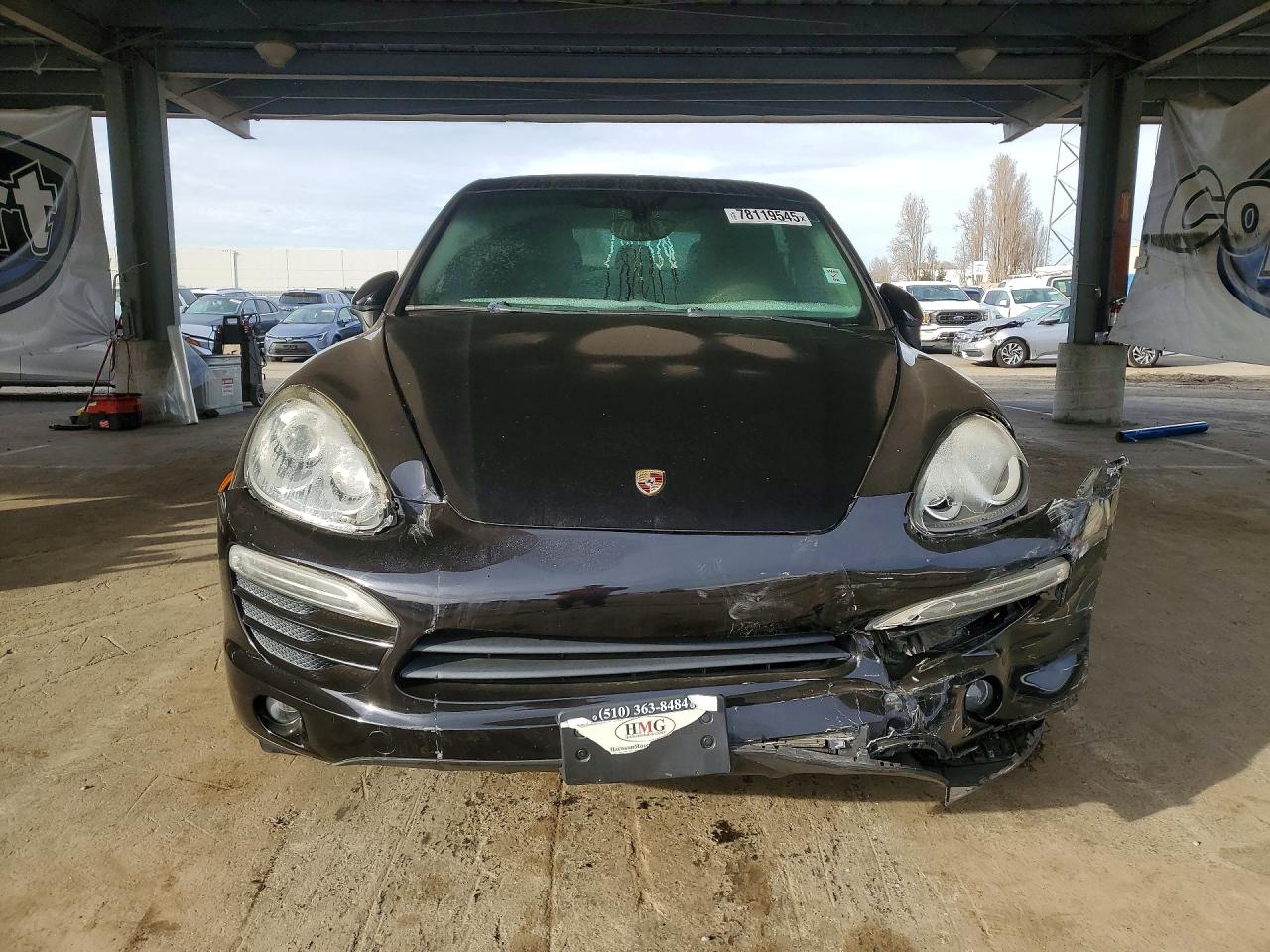 2012 Porsche Cayenne VIN WP1AA2A28CLA09706 COPART salvage auction — Unknown, CA - DIS/DLR/EXP ONLY CLEAN TITLE, sold $3,000 on 2026-03-17 (photo 5)