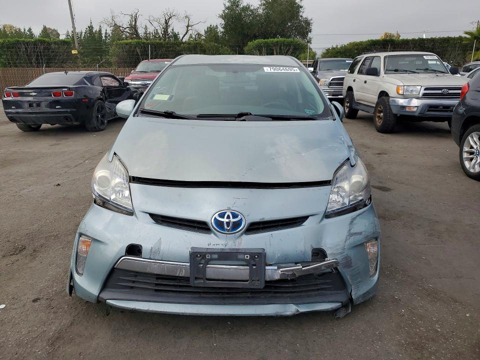 2014 Toyota Prius VIN JTDKN3DP0E3062152 COPART salvage auction — FRONT END, Ca - Salvage Certificate, sold $4,600 on 2026-07-07 (photo 5)