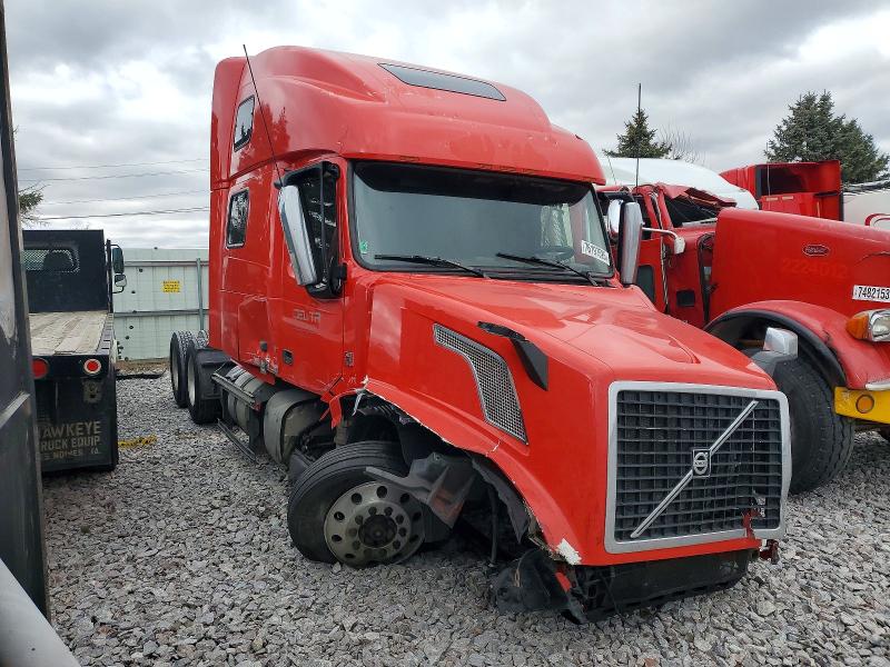 2017 Volvo Vnl VIN 4V4NC9EH5HN980411 COPART salvage auction — UNDERCARRIAGE, Ne - Cert Of Title-Salvage, sold $1,550 on 2026-07-08 (photo 1)