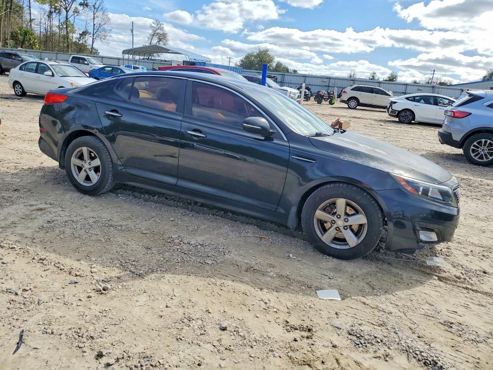 2015 Kia Optima VIN 5XXGM4A73FG435687 COPART salvage auction — SIDE, FL - CERTIFICATE OF DESTRUCTION, sold $650 on 2026-07-31 (photo 4)