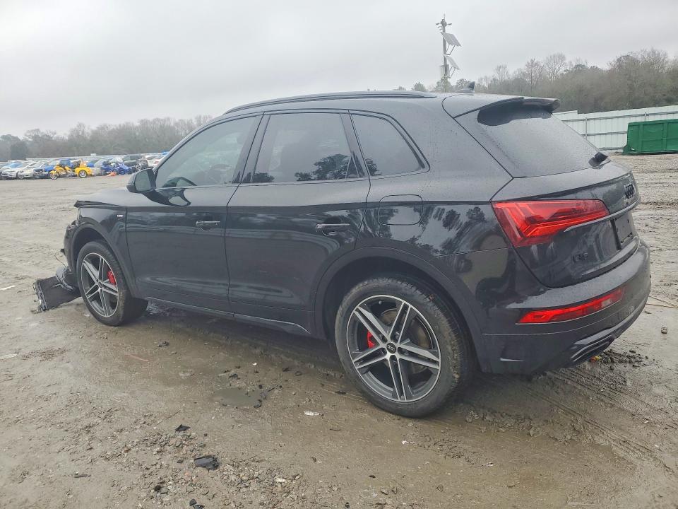 2024 Audi Q5 VIN WA1E2AFY2R2121854 COPART salvage auction — FRONT END, Sc - Cert Of Title-Salvage, sold $300 on 2026-07-21 (photo 2)