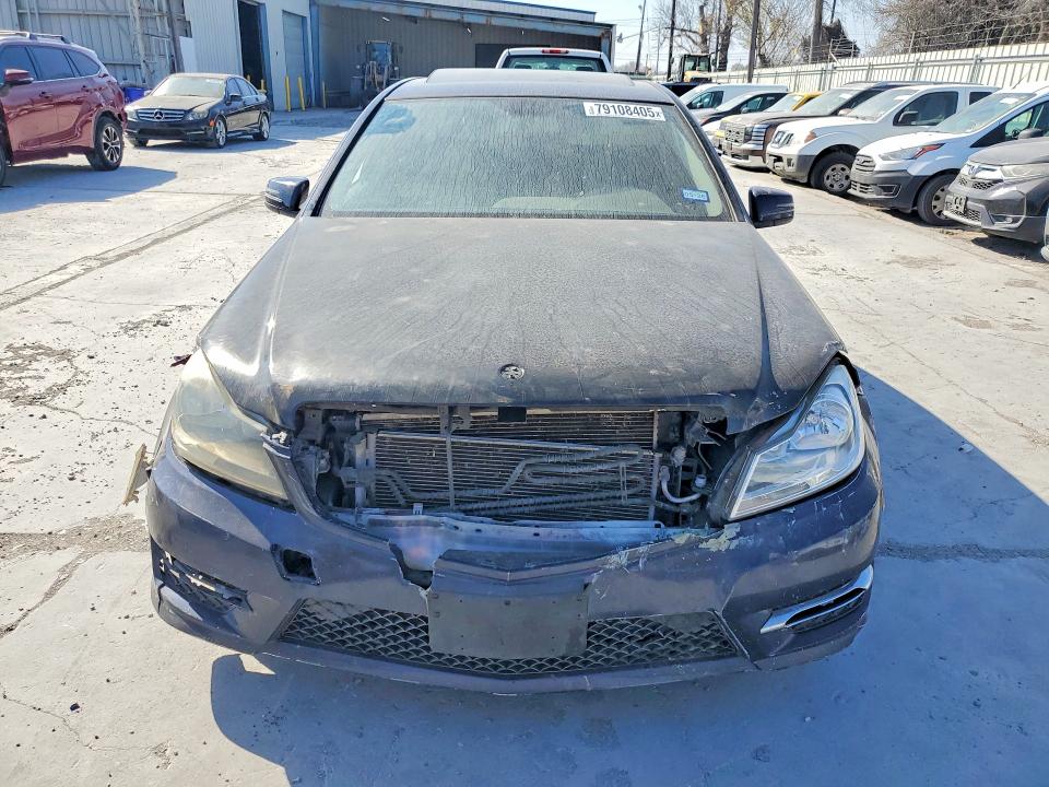 2012 Mercedes-benz C-klasse VIN WDDGF4HB8CR217649 COPART salvage auction — FRONT END, Salvage Title, sold $50 on 2026-07-28 (photo 5)
