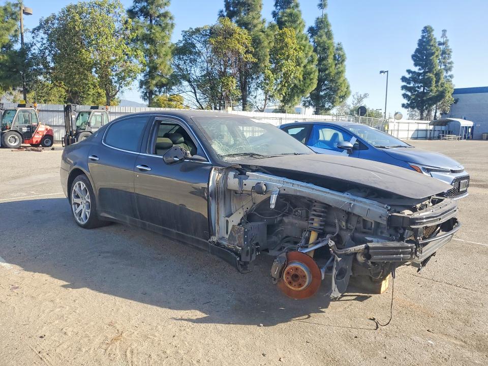2009 Maserati Quattroporte VIN ZAMFK39A290044639 COPART salvage auction — FRONT END, Ca - Dis/Dlr/Exp Clean W/Salv Hist (P), sold $10 on 2026-08-14 (photo 4)