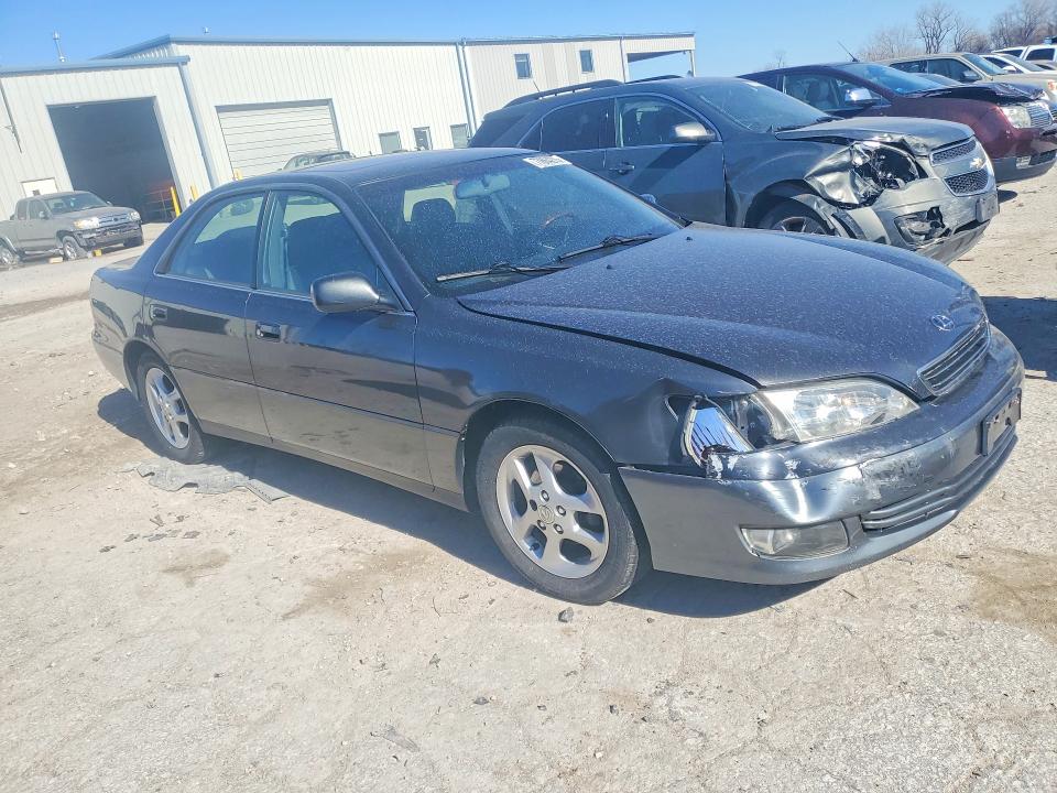 2001 Lexus ES VIN JT8BF28G010340706 COPART salvage auction — FRONT END, Id - Salvage Certificate Of Title, sold $800 on 2026-07-28 (photo 4)