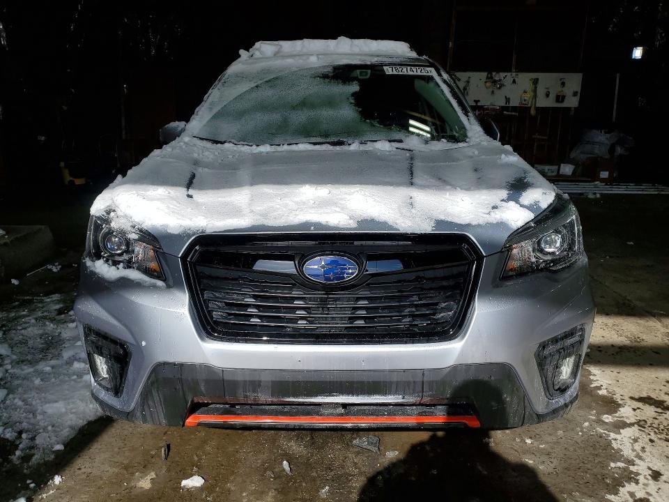 2019 Subaru Forester VIN JF2SKAPC9KH581724 COPART salvage auction — SIDE, Ny - Mv907A-Parts Only, sold $200 on 2026-07-29 (photo 5)