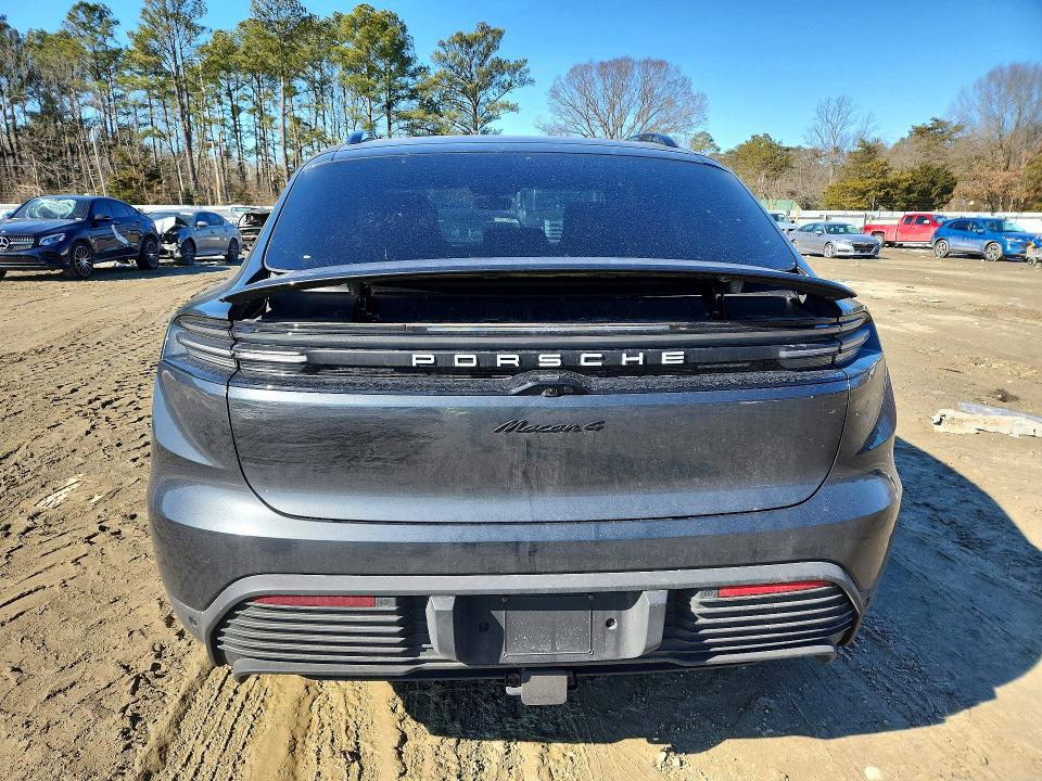 2025 Porsche Macan VIN WP1AA2XA5SL002111 COPART salvage auction — Front End, DE - SALVAGE CERTIFICATE, sold $48,250 on 2026-06-30 (photo 6)