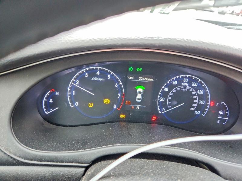 2013 Hyundai Genesis VIN KMHGC4DDXDU232321 COPART salvage auction — SIDE, Ga - Cert Of Title-Salvage, sold $725 on 2026-07-04 (photo 9)