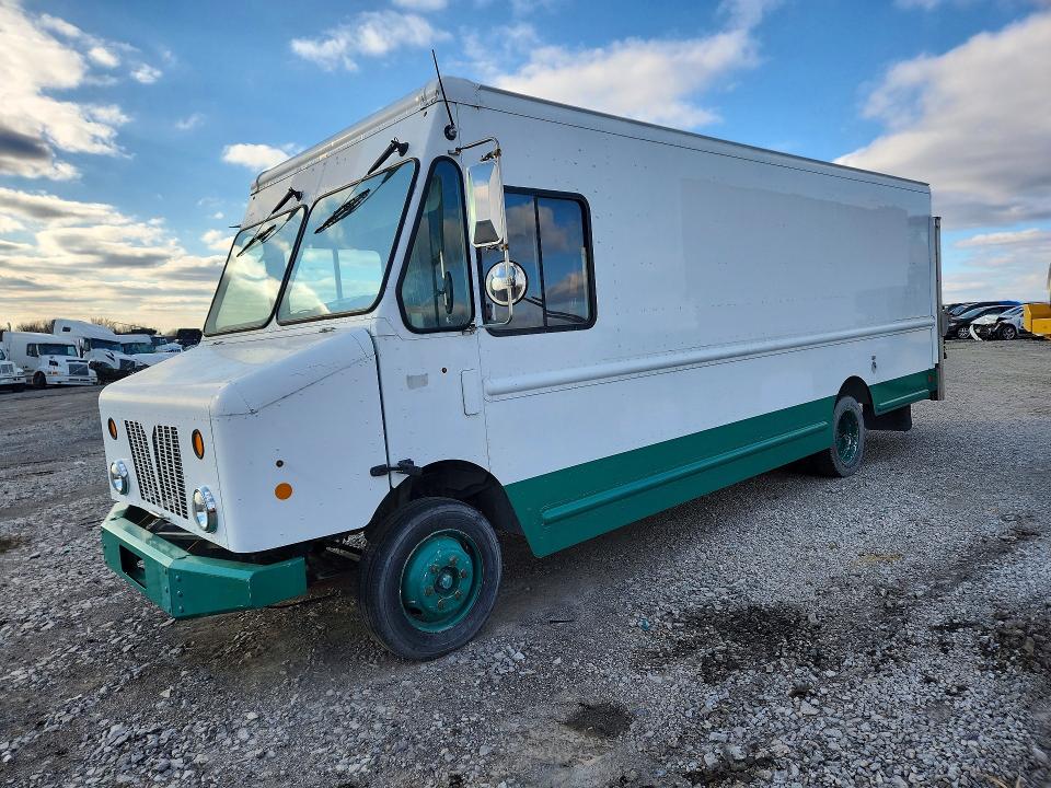 2015 Freightliner Mt45 VIN 4UZAC2DV1ECFV2043 COPART salvage auction — MECHANICAL, IN - CERTIFICATE OF TITLE, sold $3,500 on 2026-09-10 (photo 1)