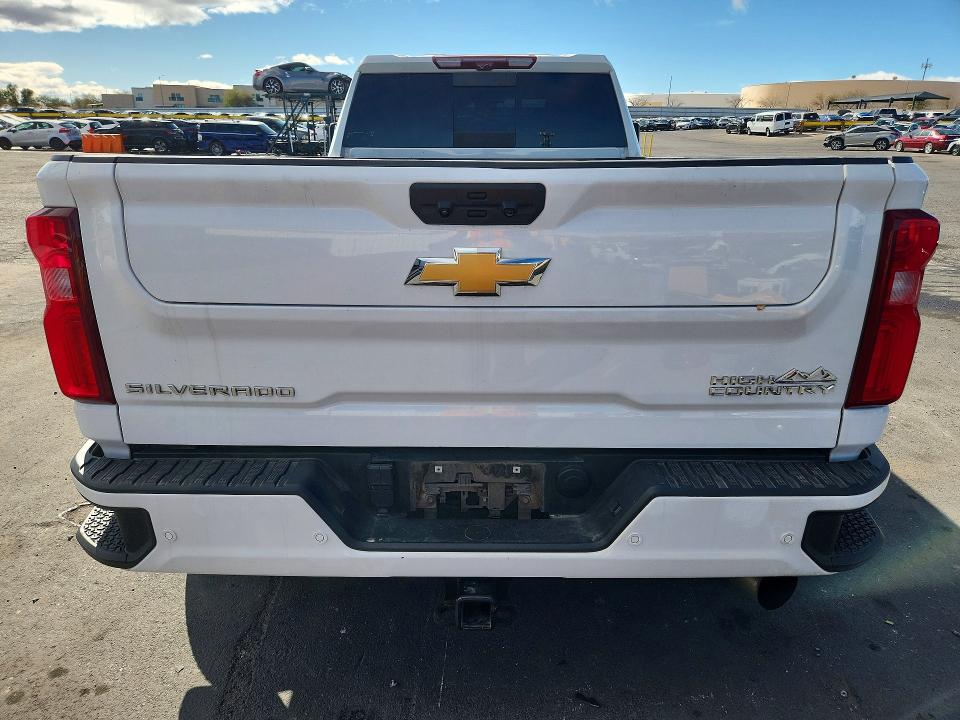 2024 Chevrolet Silverado 3500 VIN 1GC4YVEY7RF199256 COPART salvage auction — MINOR DENT/SCRATCHES, Ca - Certificate Of Title, sold $60,500 on 2026-07-29 (photo 6)