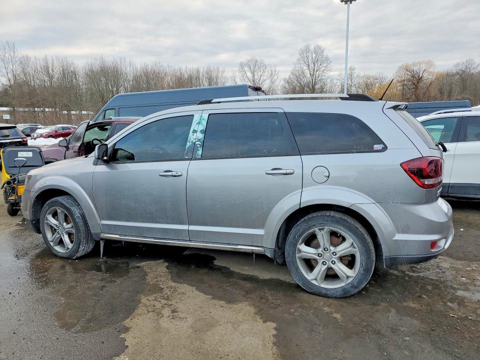 2017 Dodge Journey VIN 3C4PDDGG2HT696145 COPART salvage auction — MINOR DENT/SCRATCHES, Mi - Certificate Of Title, sold $2,900 on 2026-08-13 (photo 2)