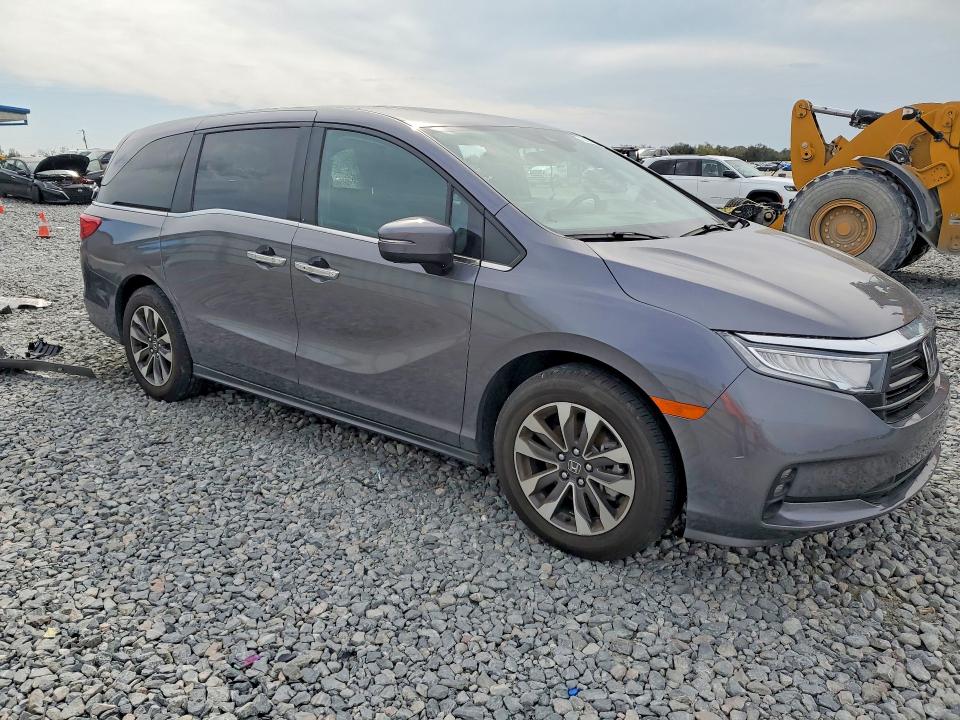 2024 Honda Odyssey VIN 5FNRL6H6XRB074938 COPART salvage auction — MECHANICAL, Fl - Cert Of Title Slvg Rebuildable, sold $14,600 on 2026-07-28 (photo 4)