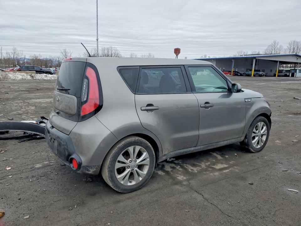 2016 Kia Soul VIN KNDJP3A58G7371453 COPART salvage auction — FRONT END, Salvage Title, sold $325 on 2026-07-23 (photo 3)