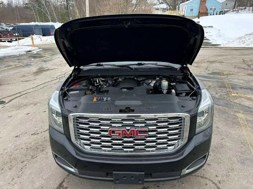 2018 Gmc Yukon xl VIN 1GKS2HKJXJR144518 COPART salvage auction — MINOR DENT/SCRATCHES, RI - CERTIFICATE OF TITLE, sold $1,600 on 2026-07-22 (photo 7)