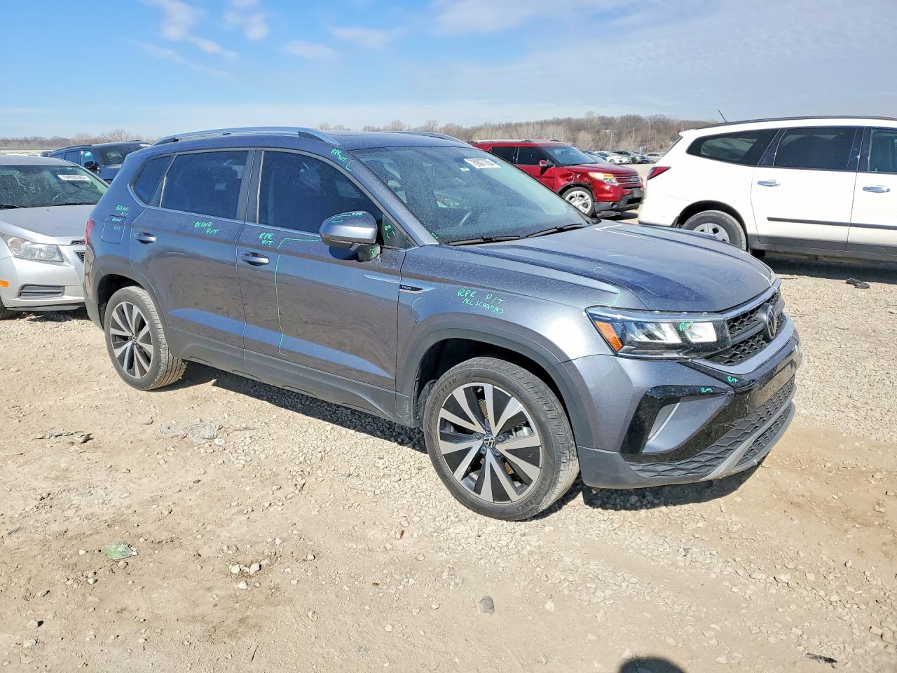 2022 Volkswagen Taos VIN 3VVTX7B2XNM073513 COPART salvage auction — Front End, MO - SALVAGE CERTIFICATE OF TITLE, sold $6,800 on 2026-06-30 (photo 4)
