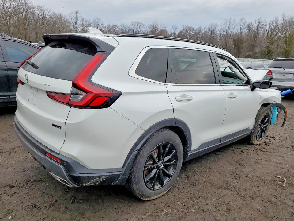 2024 Honda Cr-v VIN 7FARS6H86RE072581 COPART salvage auction — FRONT END, MD - CERT OF SALVAGE > 75% DAMAGE, sold $10,300 on 2026-07-07 (photo 3)