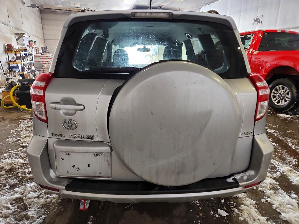 2009 Toyota Rav4 VIN JTMBF33V99D001721 COPART salvage auction — FRONT END, Mi - Certificate Of Title, sold $800 on 2026-07-10 (photo 6)