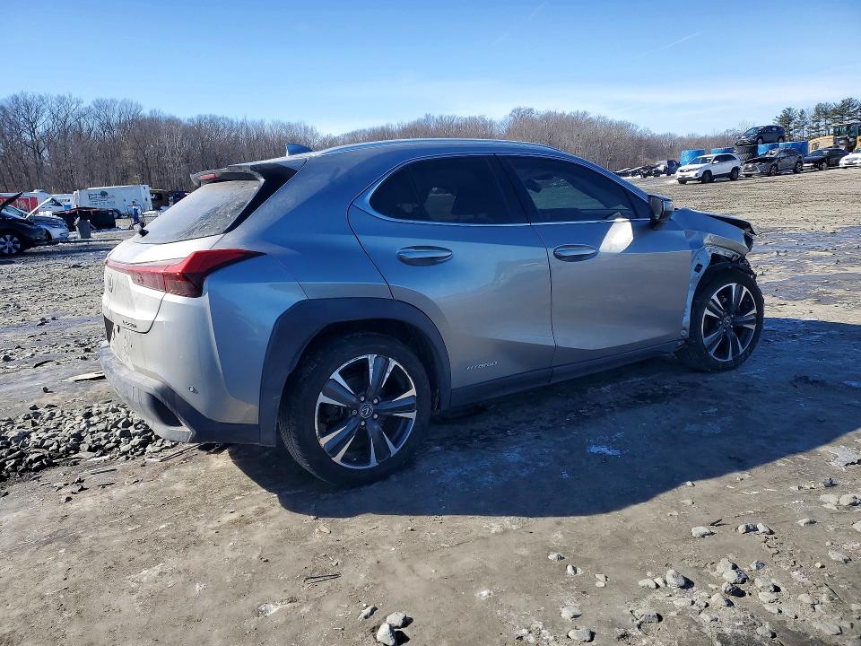 2021 Lexus Ux VIN JTHP9JBH5M2037986 COPART salvage auction — FRONT END, Id - Salvage Certificate Of Title, sold $6,200 on 2026-07-27 (photo 3)