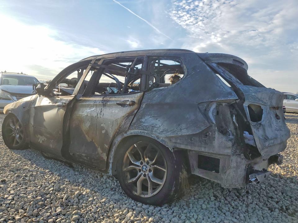 2014 BMW X3 VIN 5UXWX7C5XE0E80384 COPART salvage auction — BURN, Ca - Non-Repairable Vehicle Cert, sold $50 on 2026-07-28 (photo 2)