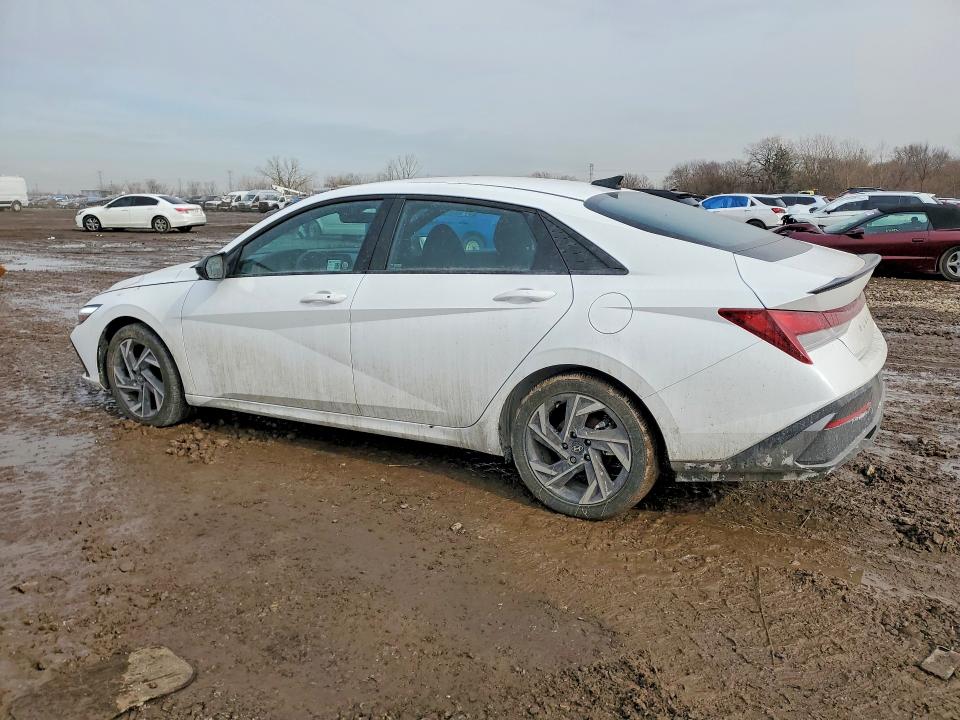 2025 Hyundai Elantra VIN KMHLM4DG7SU917377 COPART salvage auction — FRONT END, IL - SALVAGE CERTIFICATE, sold $7,800 on 2026-07-22 (photo 2)