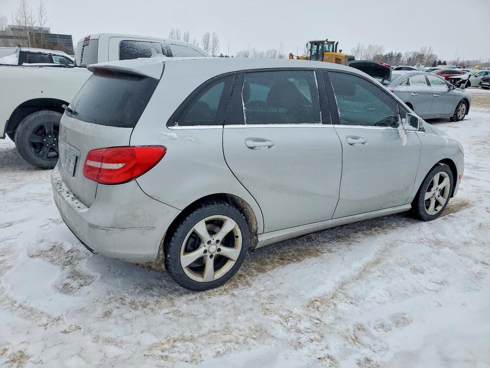 2013 Mercedes-benz B-klasse VIN WDDMH4EB2DJ178736 COPART salvage auction — REAR END, On - Permit No Brand - Unfit, sold $1,050 on 2026-07-07 (photo 3)