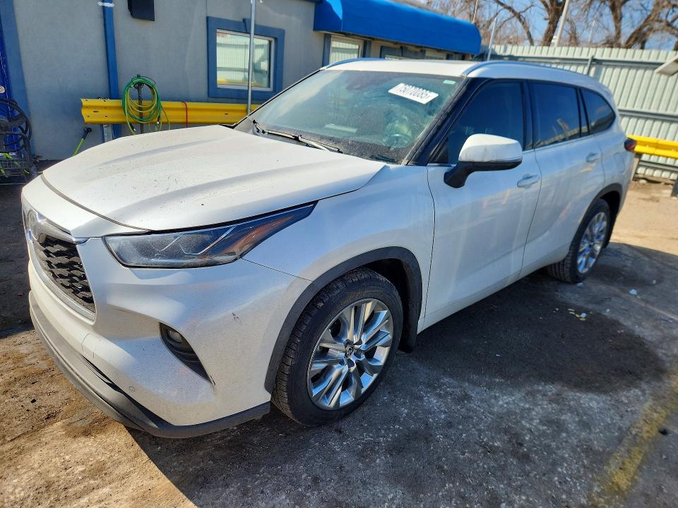 2020 Toyota Highlander VIN 5TDDZRBH4LS034653 COPART salvage auction — FRONT END, Wv - Salvage Certificate, sold $10,800 on 2026-07-08 (photo 1)