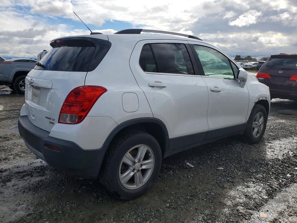 2016 Chevrolet Trax VIN KL7CJPSB8GB573807 COPART salvage auction — SIDE, Other, sold $675 on 2026-07-16 (photo 3)