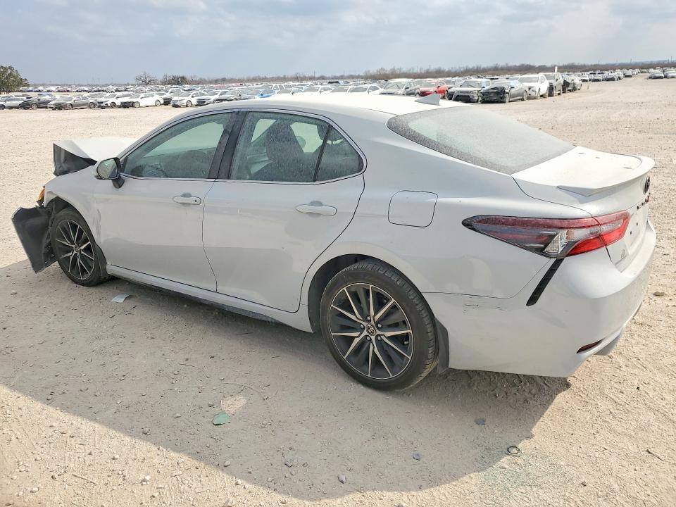2023 Toyota Camry VIN 4T1G11AKXPU170978 COPART salvage auction — FRONT END, Tx - Salvage Vehicle Title, sold $7,100 on 2026-07-09 (photo 2)