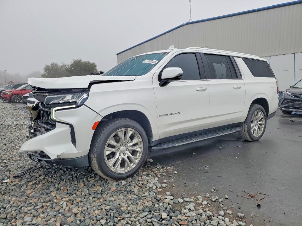 2021 Chevrolet Suburban VIN 1GNSCCKD8MR176871 — COPART salvage auction photo