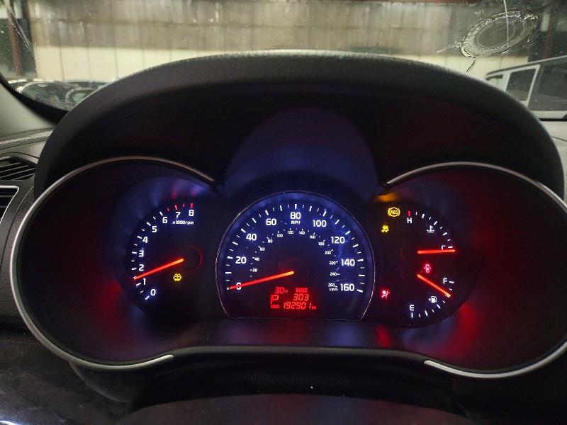 2014 Kia Sorento VIN 5XYKT3A6XEG504139 COPART salvage auction — FRONT END, Ct - Certificate Of Title, sold $2,300 on 2026-07-09 (photo 9)