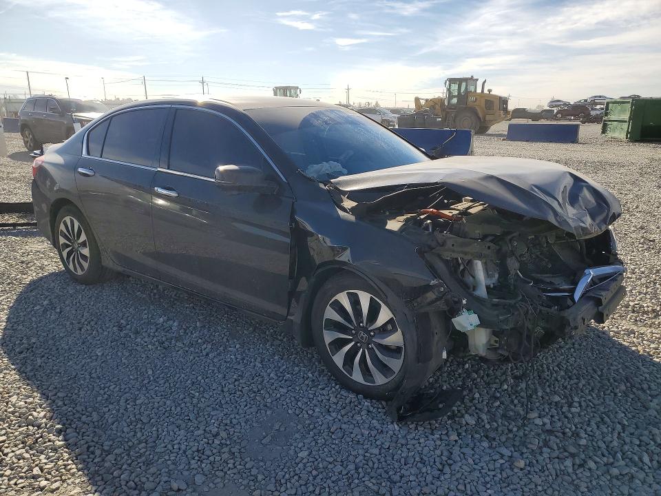 2017 Honda Accord VIN JHMCR6F37HC018382 COPART salvage auction — FRONT END, Id - Salvage Certificate Of Title, sold $975 on 2026-07-02 (photo 4)