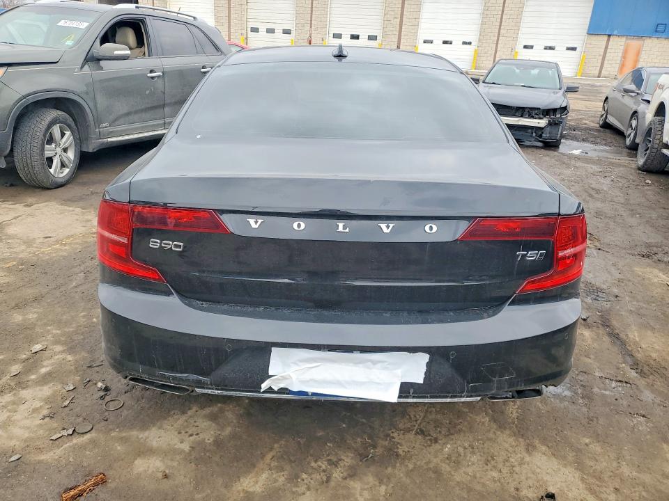 2018 Volvo S90 VIN LVY982MK7JP015958 COPART salvage auction — FRONT END, ID - SALVAGE CERTIFICATE OF TITLE, sold $2,800 on 2026-07-02 (photo 6)