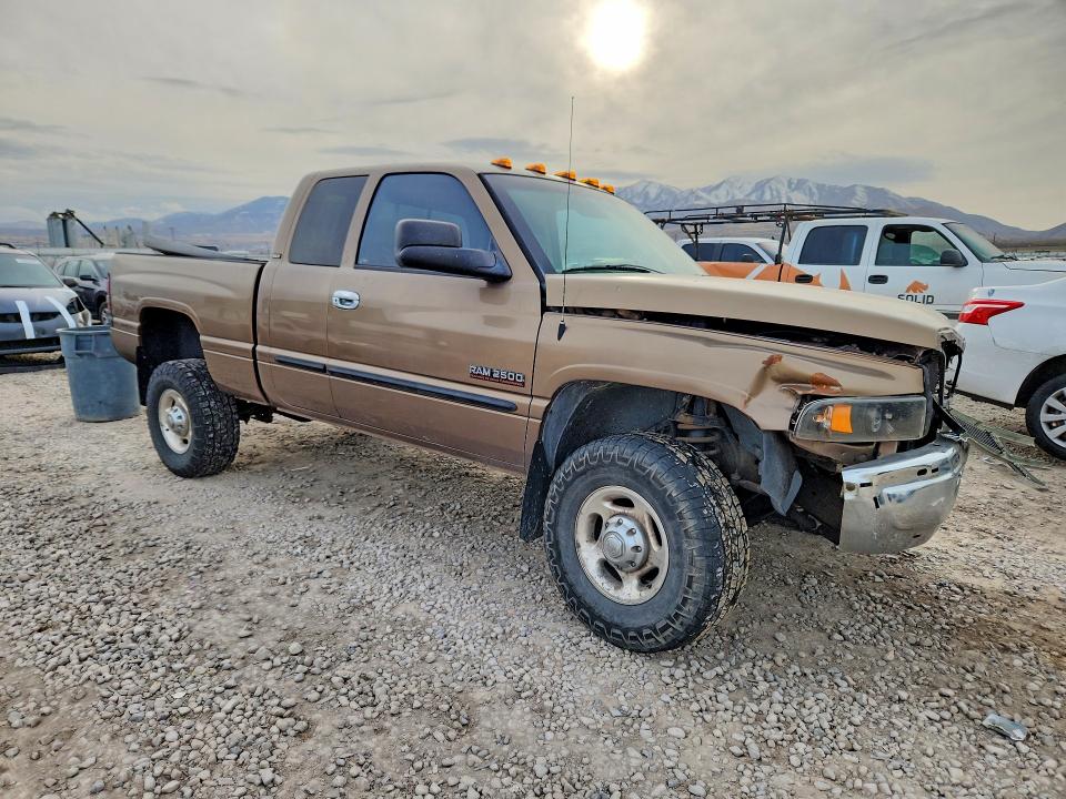 2001 Dodge Ram 2500 VIN 3B7KF23711G742528 COPART salvage auction — FRONT END, Ut - Salvage Certificate, sold $3,900 on 2026-07-02 (photo 4)