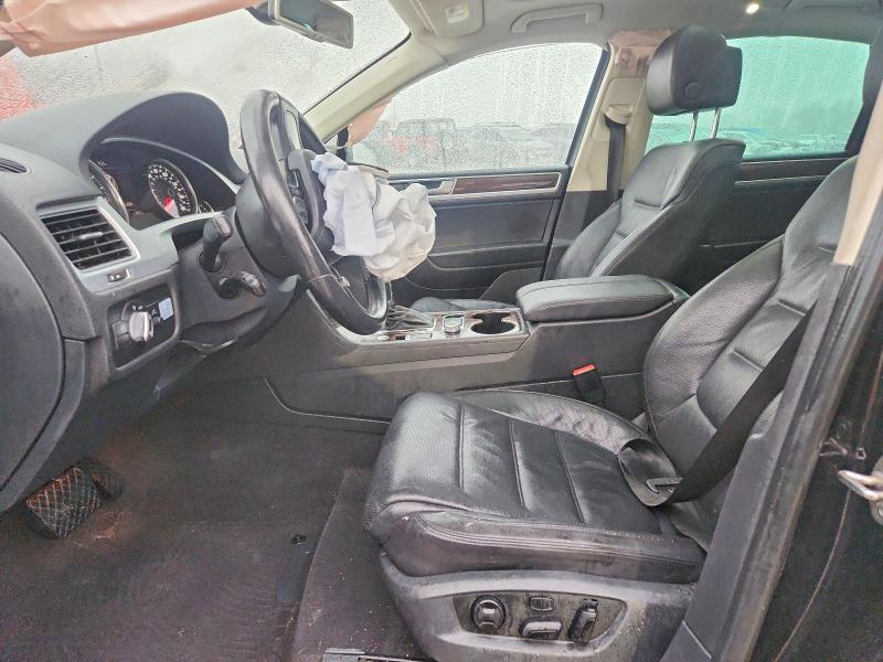2016 Volkswagen Touareg VIN WVGEP9BP0GD005360 COPART salvage auction — FRONT END, Salvage Title, sold $1,000 on 2026-08-05 (photo 7)