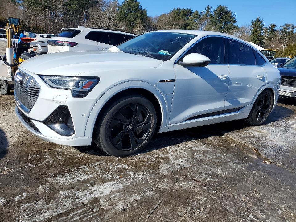 2022 Audi E-tron sportback VIN WA13AAGE3NB025787 — COPART salvage auction photo