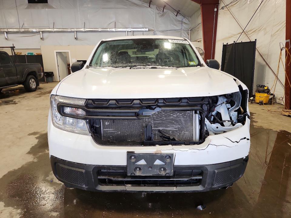 2024 Ford Maverick x3 VIN 3FTTW8B98RRA28793 COPART salvage auction — FRONT END, VA - CERT OF TITLE - SALVAGE, sold $9,400 on 2026-07-30 (photo 5)