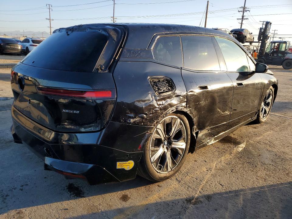 2022 BMW Ix VIN WB523CF07NCJ69751 COPART salvage auction — FRONT END, Ca - Salvage Certificate, sold $18,500 on 2026-07-09 (photo 3)