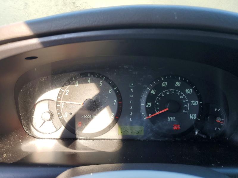 2006 Hyundai Elantra VIN KMHDN46D76U264799 COPART salvage auction — SIDE, WA - VEHICLE CERT OF OWNERSHIP-TITL, sold $250 on 2026-07-27 (photo 9)
