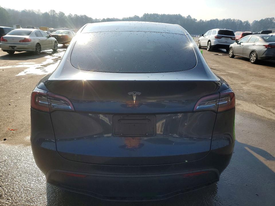 2024 Tesla Model y VIN 7SAYGDED8RF156841 COPART salvage auction — UNDERCARRIAGE, Ms - Cert Of Title-Salvaged, sold $13,500 on 2026-07-06 (photo 6)