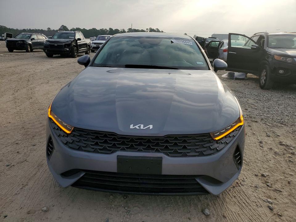 2022 Kia K5 VIN 5XXG14J21NG129244 COPART salvage auction — REAR END, Tx - Salvage Vehicle Title, sold $4,550 on 2026-07-28 (photo 5)