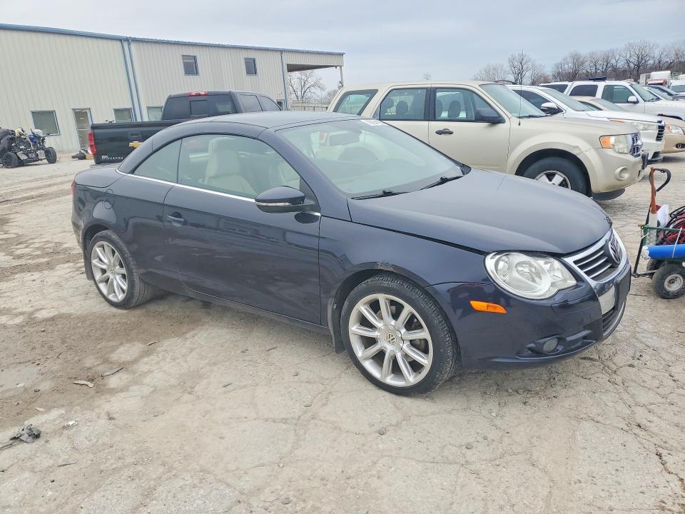 2010 Volkswagen Eos VIN WVWFA7AH3AV025838 COPART salvage auction — FRONT END, Mo - Dealer Only Clean Title (P), sold $90 on 2026-08-04 (photo 4)