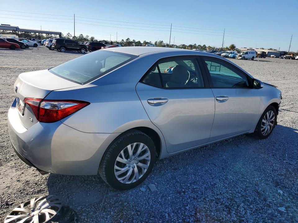 2015 Toyota Corolla VIN 5YFBURHE2FP300641 COPART salvage auction — FRONT END, Salvage Title, sold $2,550 on 2026-07-17 (photo 3)