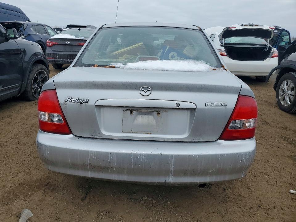 2003 Mazda Protege VIN JM1BJ225730104693 COPART salvage auction — MINOR DENT/SCRATCHES, Il - Cert Of Title-Corrected, sold $275 on 2026-07-02 (photo 6)