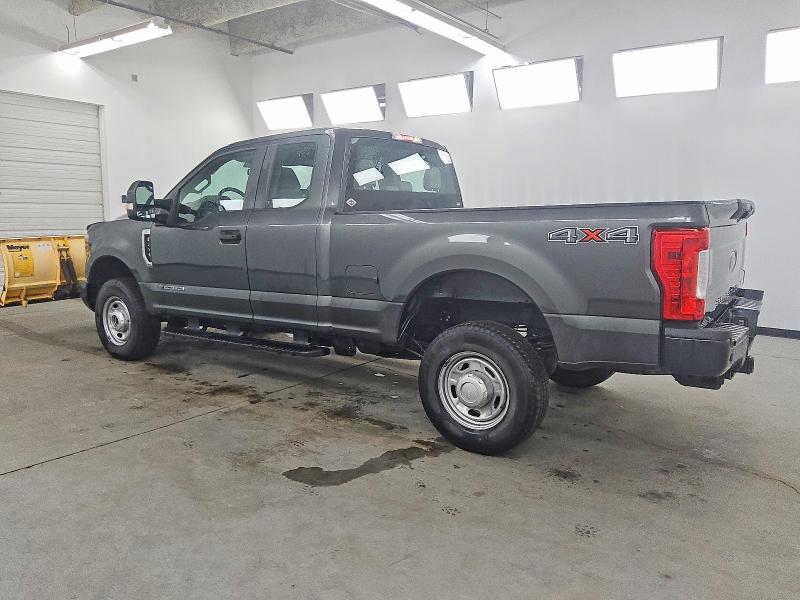 2018 Ford F-250 super duty VIN 1FT7X2BT5JEC68849 COPART salvage auction — MINOR DENT/SCRATCHES, IL - CERTIFICATE OF TITLE, sold $23,500 on 2026-07-16 (photo 2)