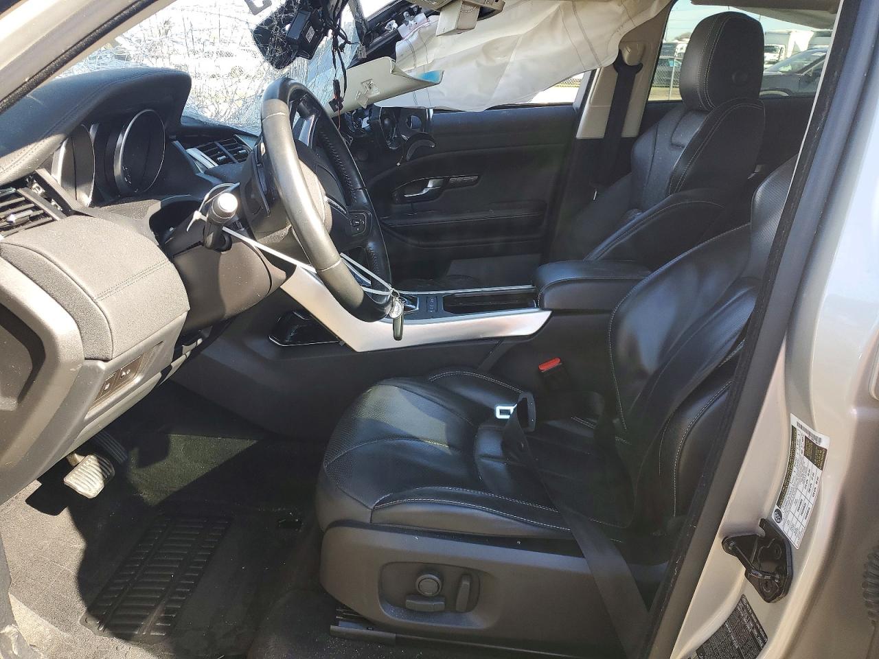 2017 Land rover RANGE ROVER VIN SALVR2BG9HH195832 COPART salvage auction — Front End, WA - VEHICLE CERT OF OWNERSHIP-TITL, sold $975 on 2026-07-03 (photo 7)