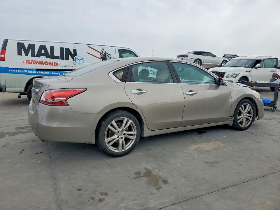 2014 Nissan Altima VIN 1N4BL3AP1EC323269 COPART salvage auction — FRONT END, Tx - Certificate Of Title, sold $1,700 on 2026-07-09 (photo 3)