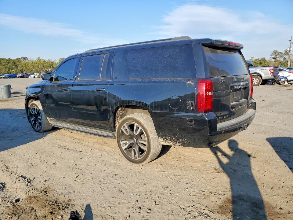2020 Chevrolet Suburban VIN 1GNSKHKC8LR101352 COPART salvage auction — MINOR DENT/SCRATCHES, Ga - Certificate Of Title, sold $4,400 on 2026-07-02 (photo 2)