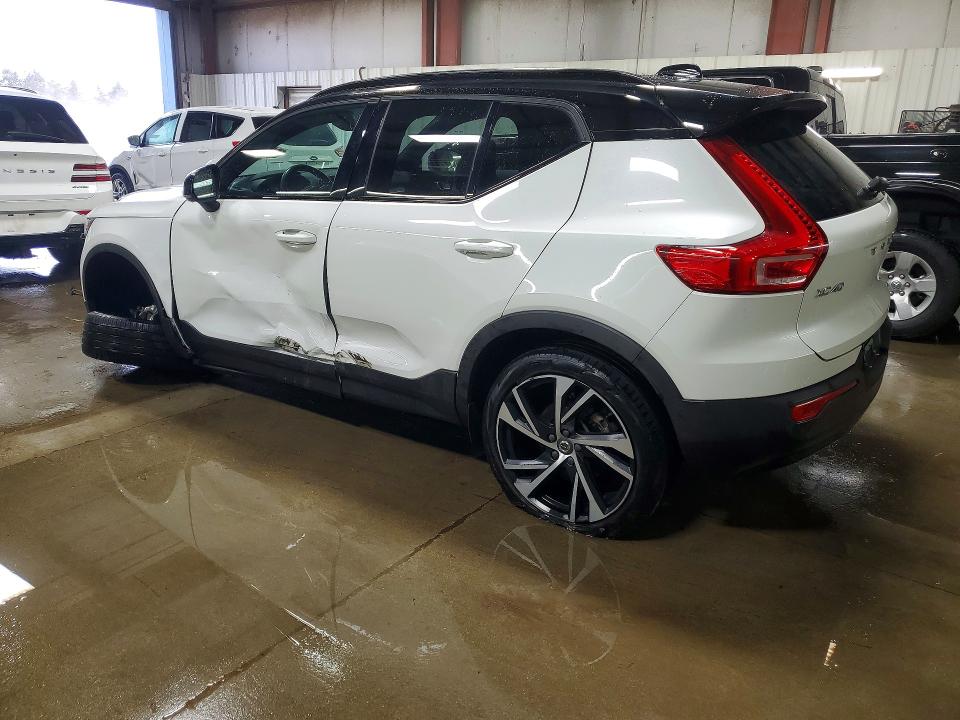 2021 Volvo Xc40 VIN YV4162UM7M2420843 COPART salvage auction — SIDE, Il - Salvage Certificate, sold $7,600 on 2026-07-28 (photo 2)