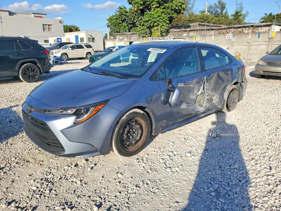 2025 Toyota Corolla VIN 5YFB4MDE9SP311705 COPART salvage auction — SIDE, Salvage Title, sold $1,150 on 2026-07-28 (photo 1)