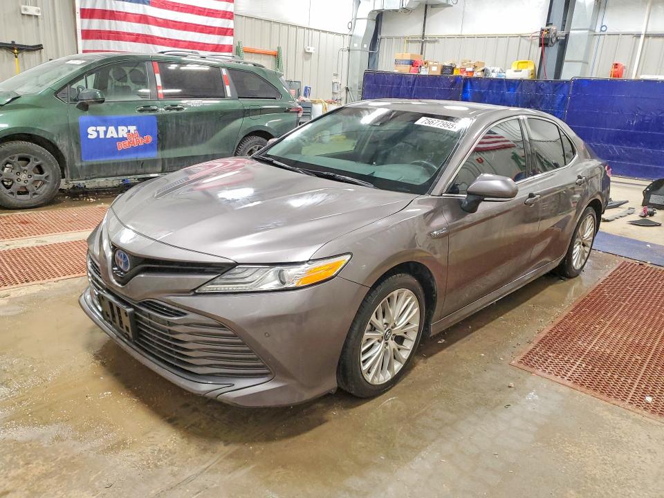 2018 Toyota Camry hybrid VIN 4T1B21HK6JU007622 COPART salvage auction — REAR END, Wy - Cert Of Title-Salvage, sold $7,300 on 2026-07-29 (photo 1)