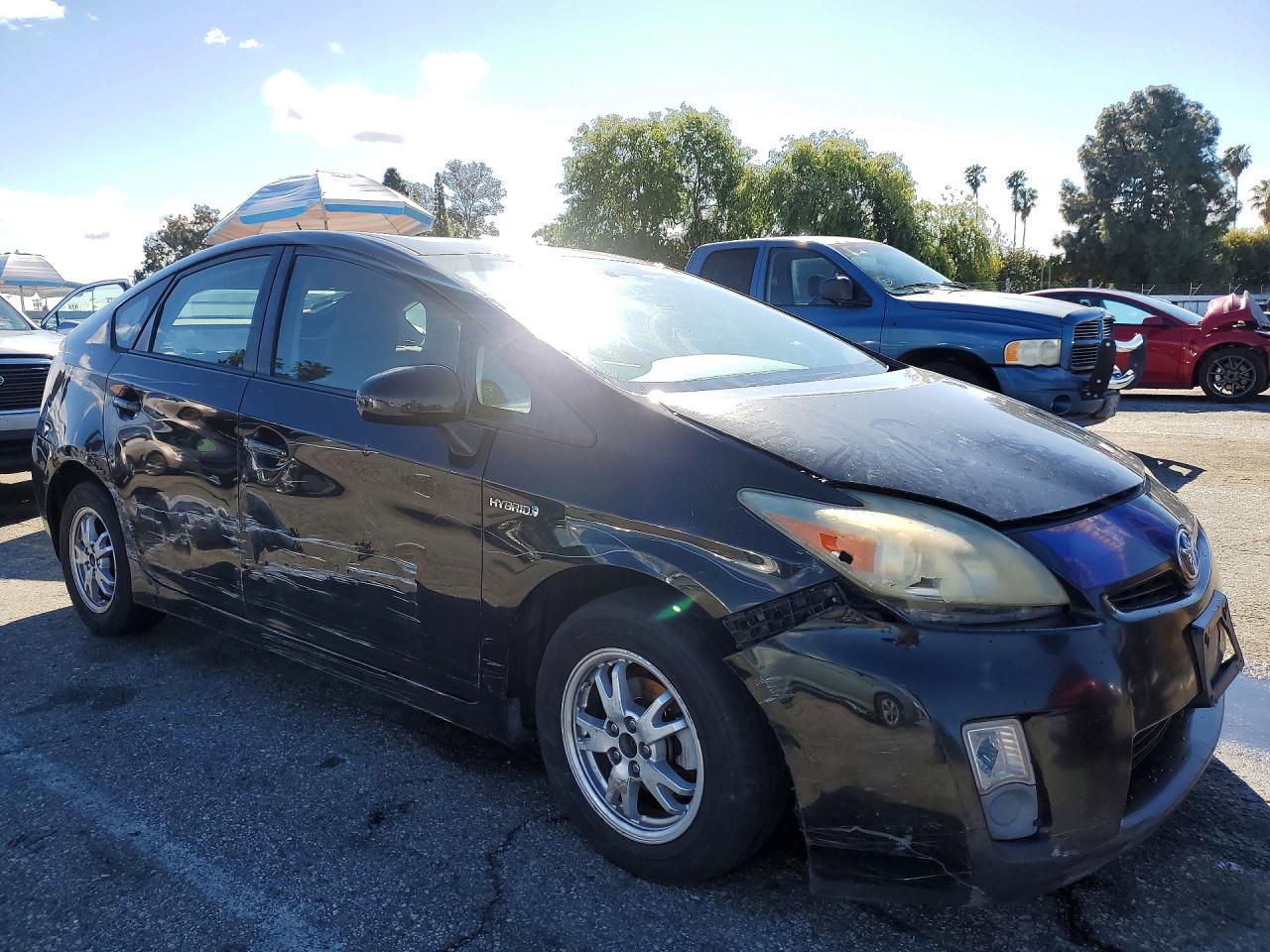 2010 Toyota Prius VIN JTDKN3DU7A0198585 COPART salvage auction — Side, CA - SALVAGE CERTIFICATE, sold $475 on 2026-07-10 (photo 4)